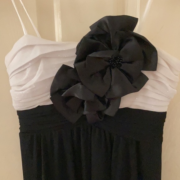 City Studio Full Length Strapless Formal Prom Dress Size 1 Gown White Black EUC - Picture 3 of 10